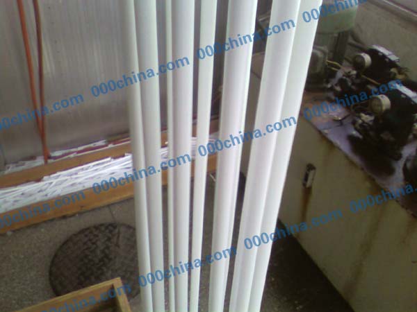 PTFE extruded rod insulator